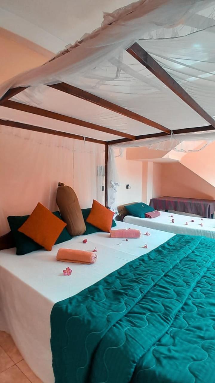 New Sea Lion Guest House Hikkaduwa Bagian luar foto